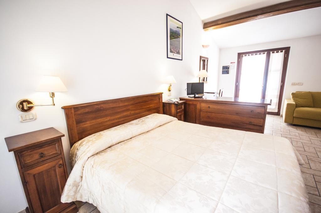Le Macerine Hotel Castiglione del Lago Kültér fotó