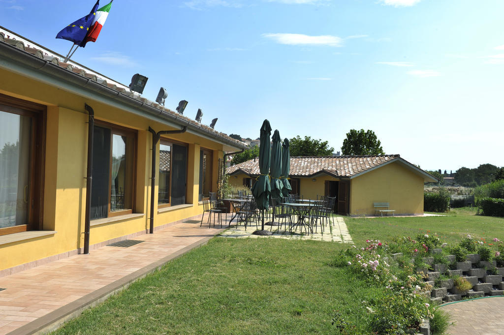 Le Macerine Hotel Castiglione del Lago Kültér fotó