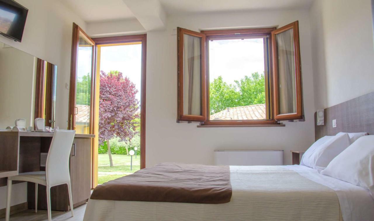 Le Macerine Hotel Castiglione del Lago Kültér fotó
